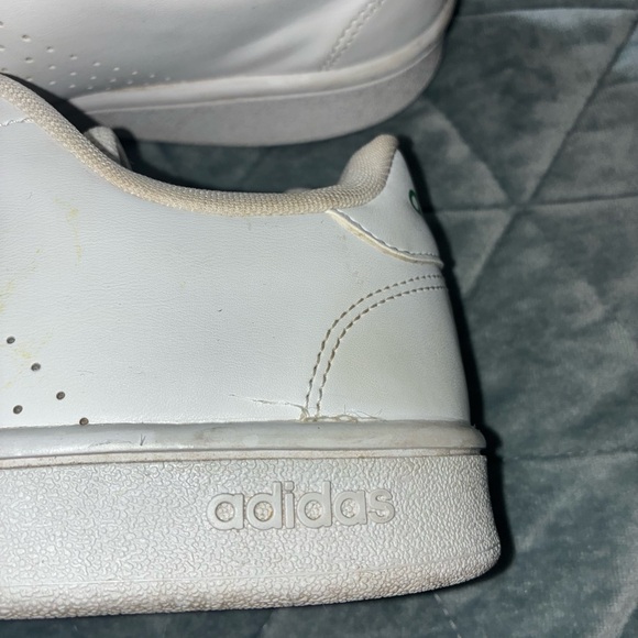 Adidas Advantage Women’s Sneakers White Green Size 8 Classic Casual Shoes - Picture 3 of 6